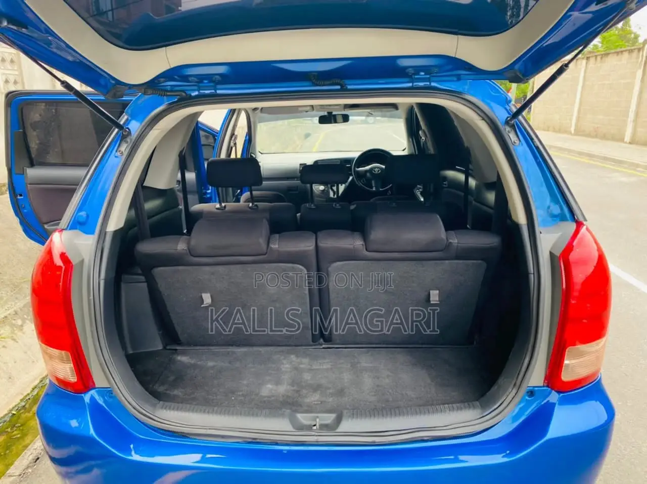 Toyota Wish 2004 Blue