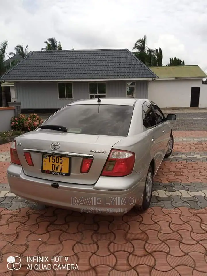 Toyota Corona Premio 2001 Silver