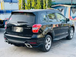 Subaru Forester 2016 Black
