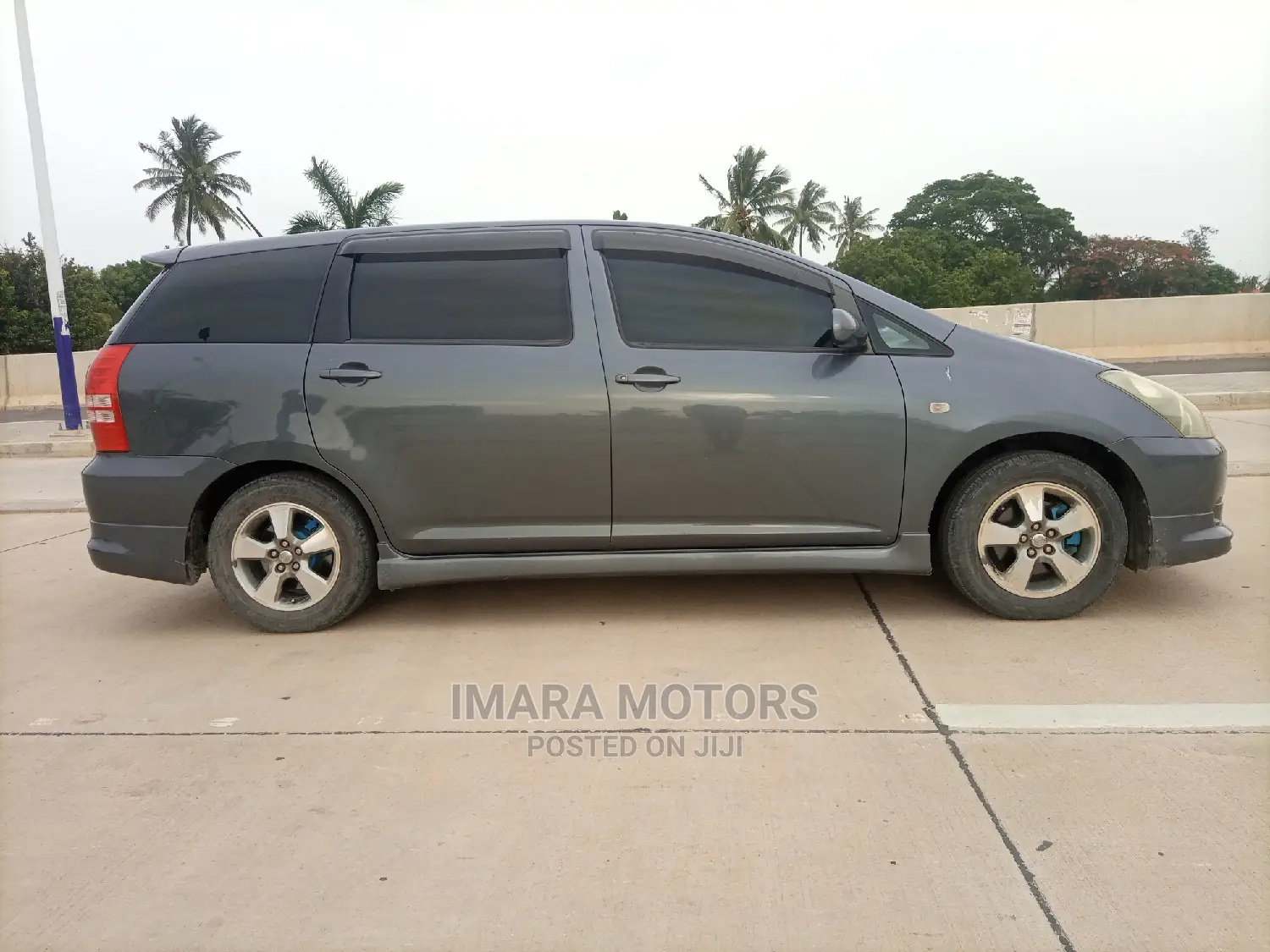 Toyota Wish 2006 Gray