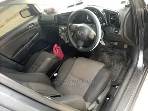 Toyota Wish 2006 Gray