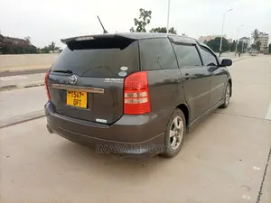 Toyota Wish 2006 Gray