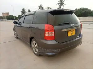 Toyota Wish 2006 Gray