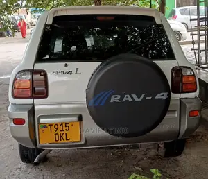 Toyota RAV4 1999 Pearl
