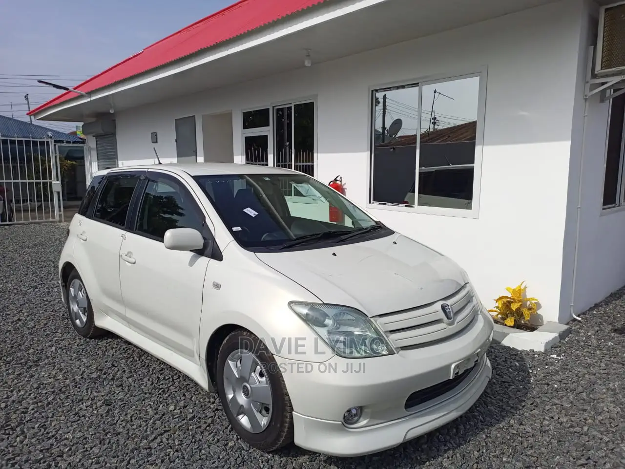 Toyota IST 2002 Pearl