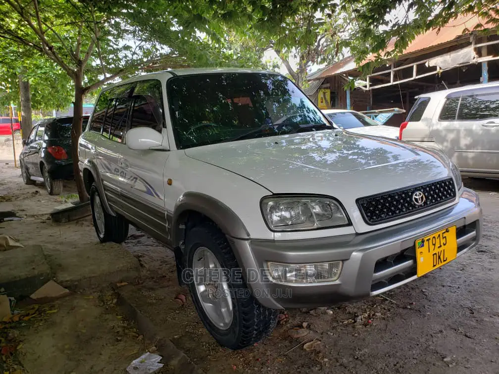 Toyota RAV4 2003 Automatic White