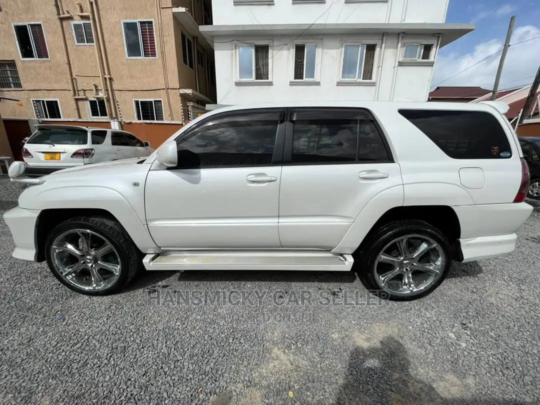 Toyota Hilux Surf 2006 White
