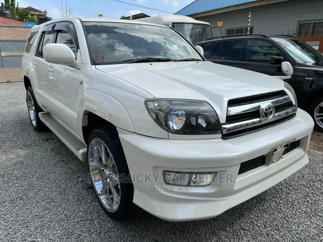 Toyota Hilux Surf 2006 White
