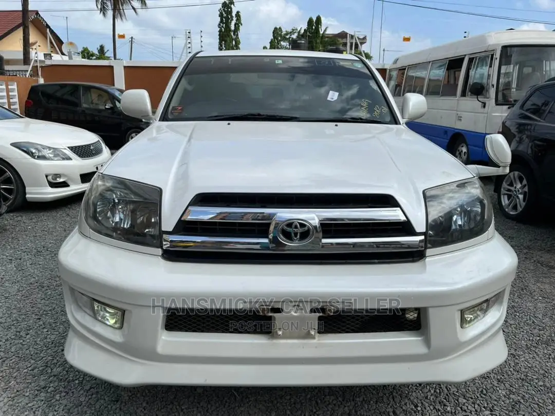 Toyota Hilux Surf 2006 White