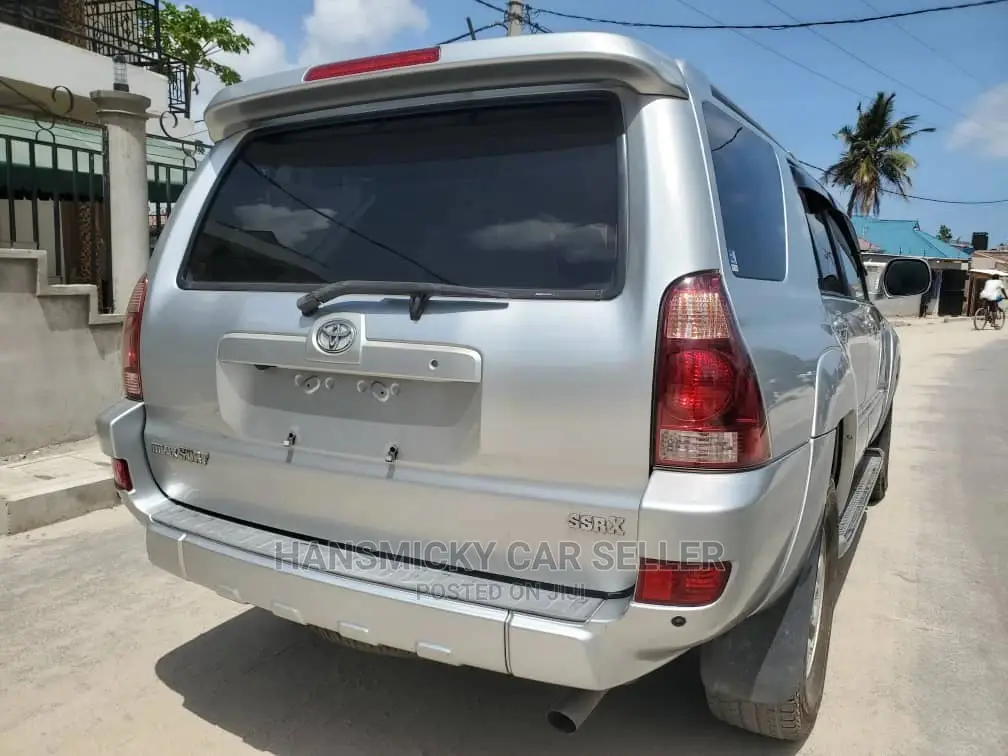 Toyota Hilux Surf 2006 Silver