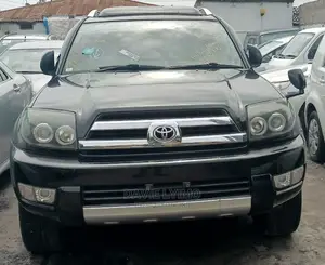 Toyota Hilux Surf 2004 Black