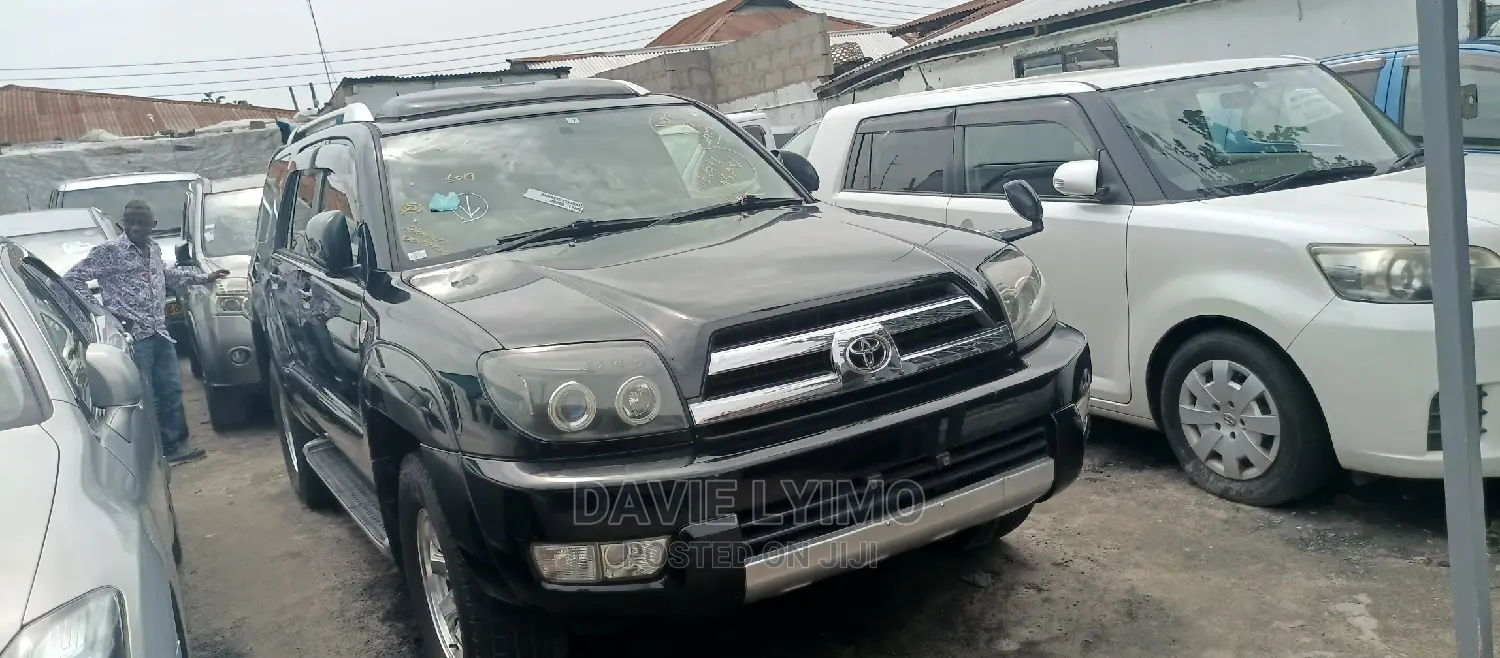 Toyota Hilux Surf 2004 Black