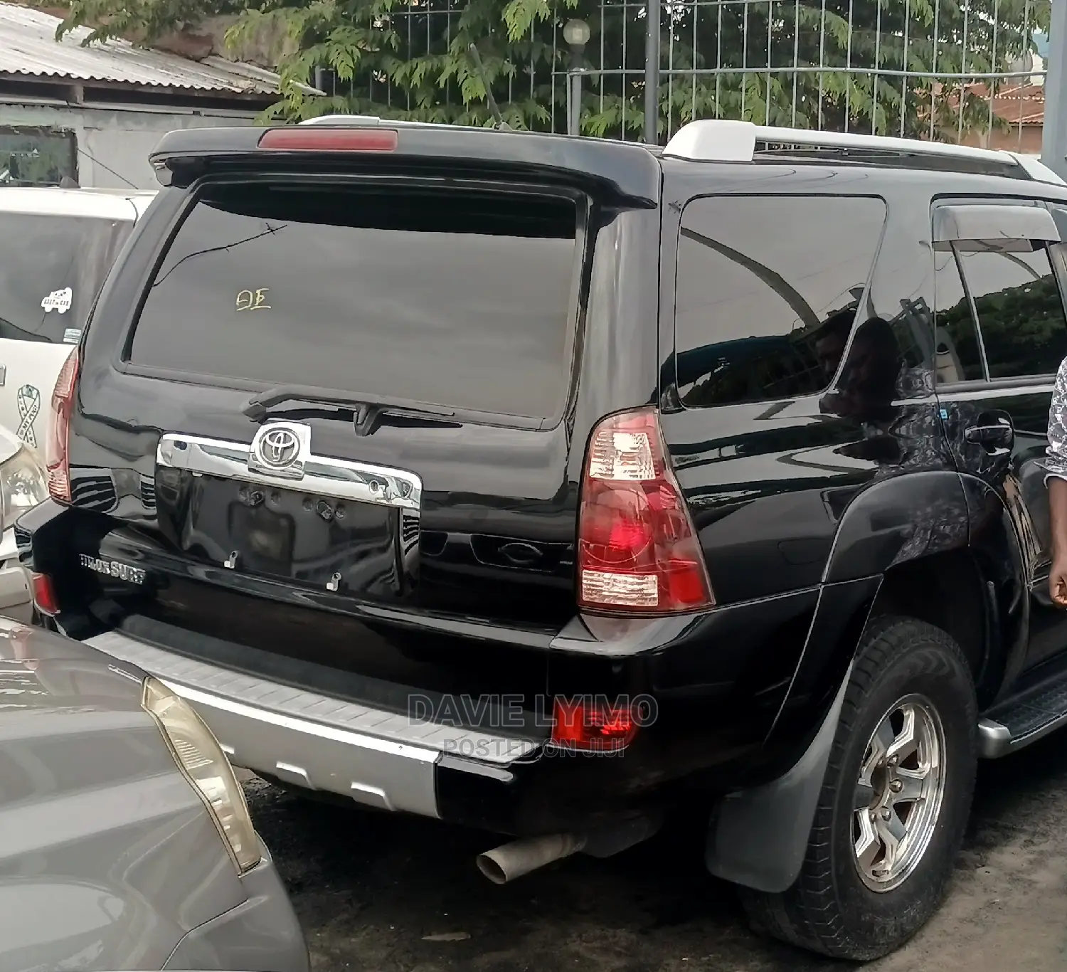 Toyota Hilux Surf 2004 Black