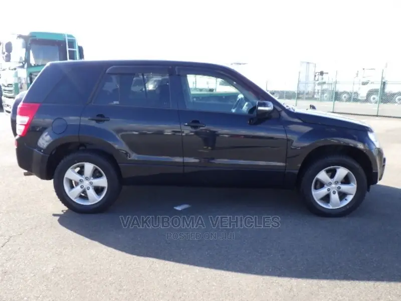 Suzuki Escudo 2008 Black