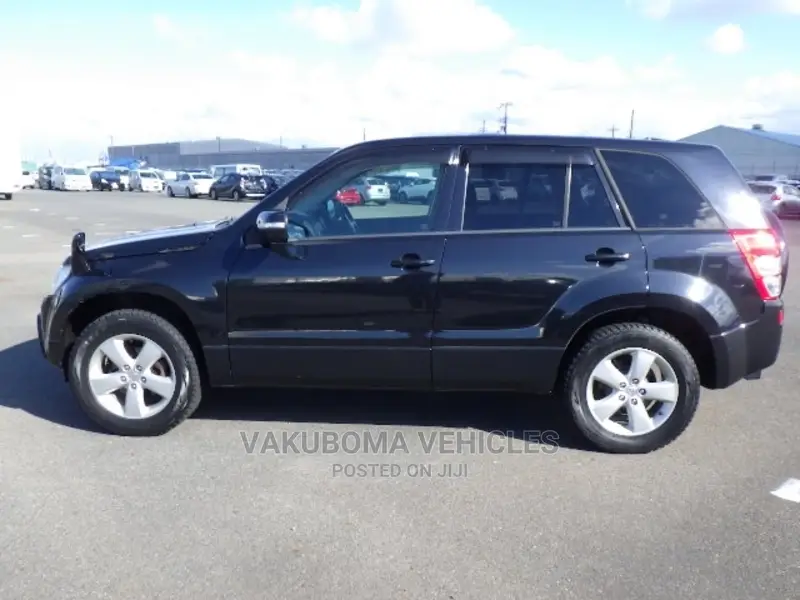 Suzuki Escudo 2008 Black