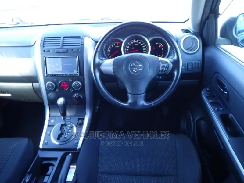 Suzuki Escudo 2008 Black