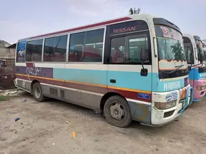 Nissan Civilian 1999