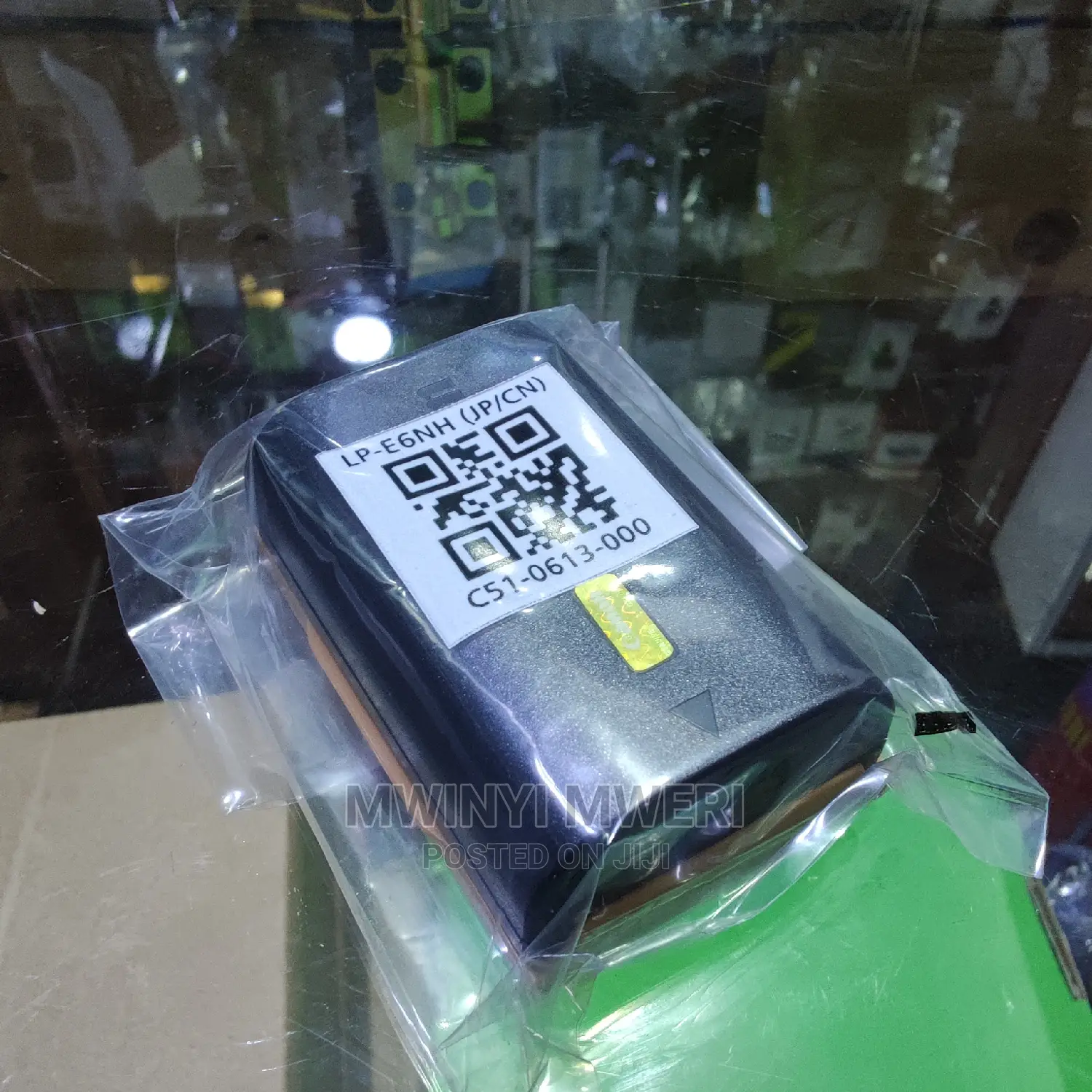 Original Canon LP-E6NH Lithium-Ion Battery (7.2V, 2130mah)