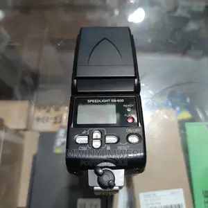 Nikon SB-600 Speedlight Flash for Nikon Digital SLR Cameras