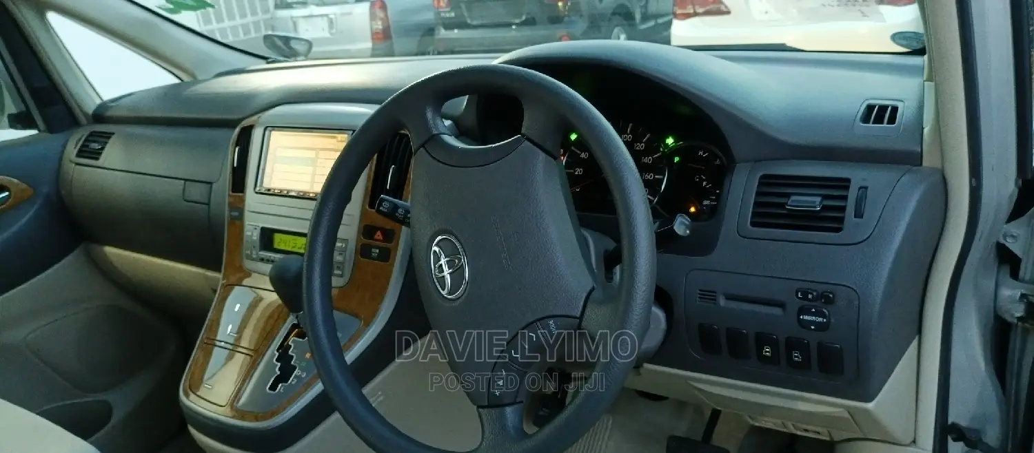 Toyota Alphard 2007 Silver
