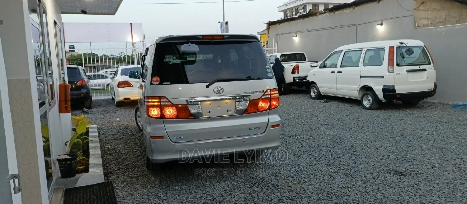 Toyota Alphard 2007 Silver