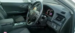 Toyota Crown 2009 White