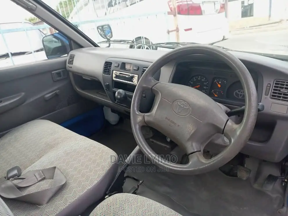 Toyota Townace 2005 Blue