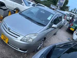 Toyota Corolla Spacio 2006 Silver