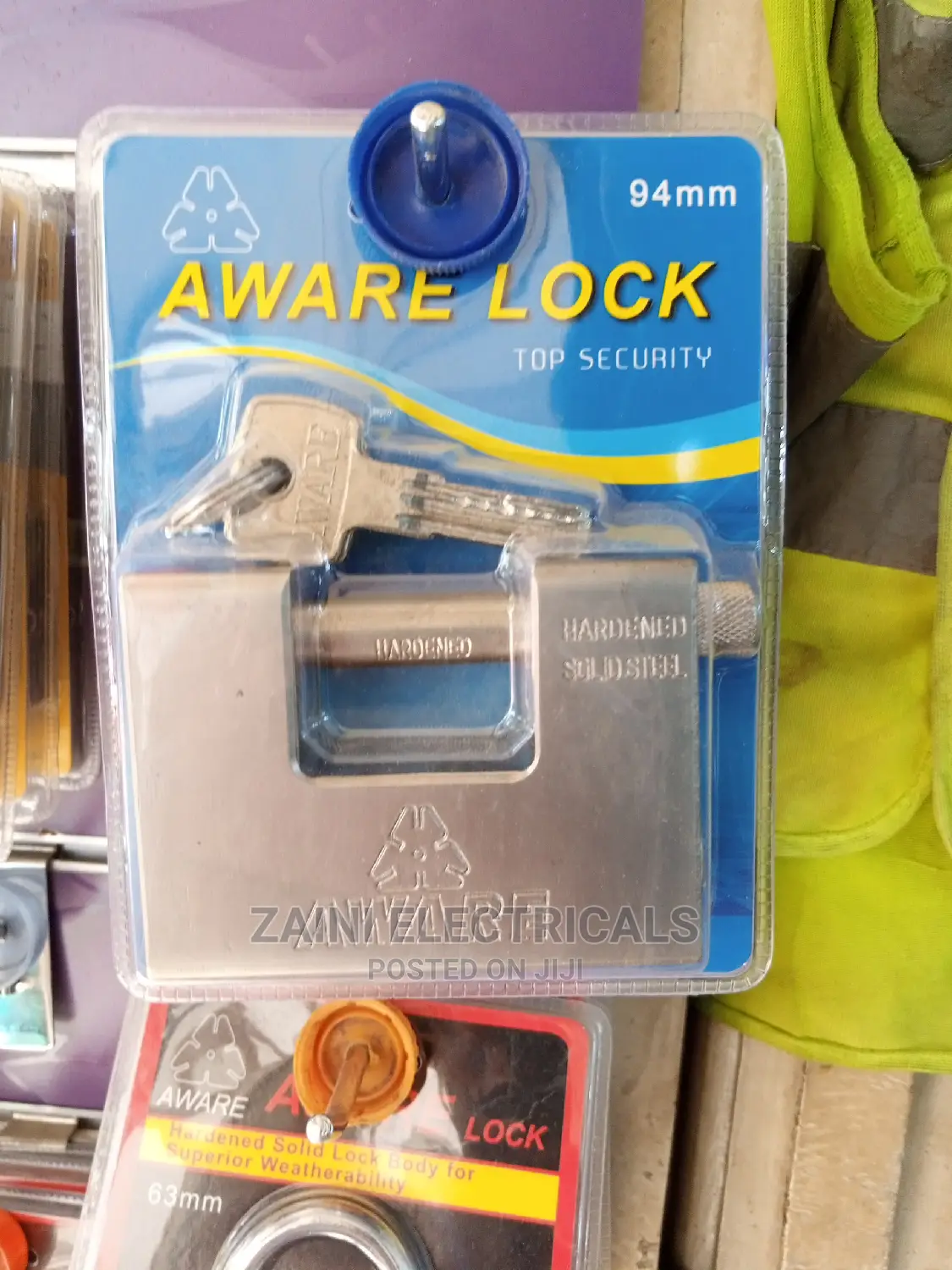 Aware Padlock