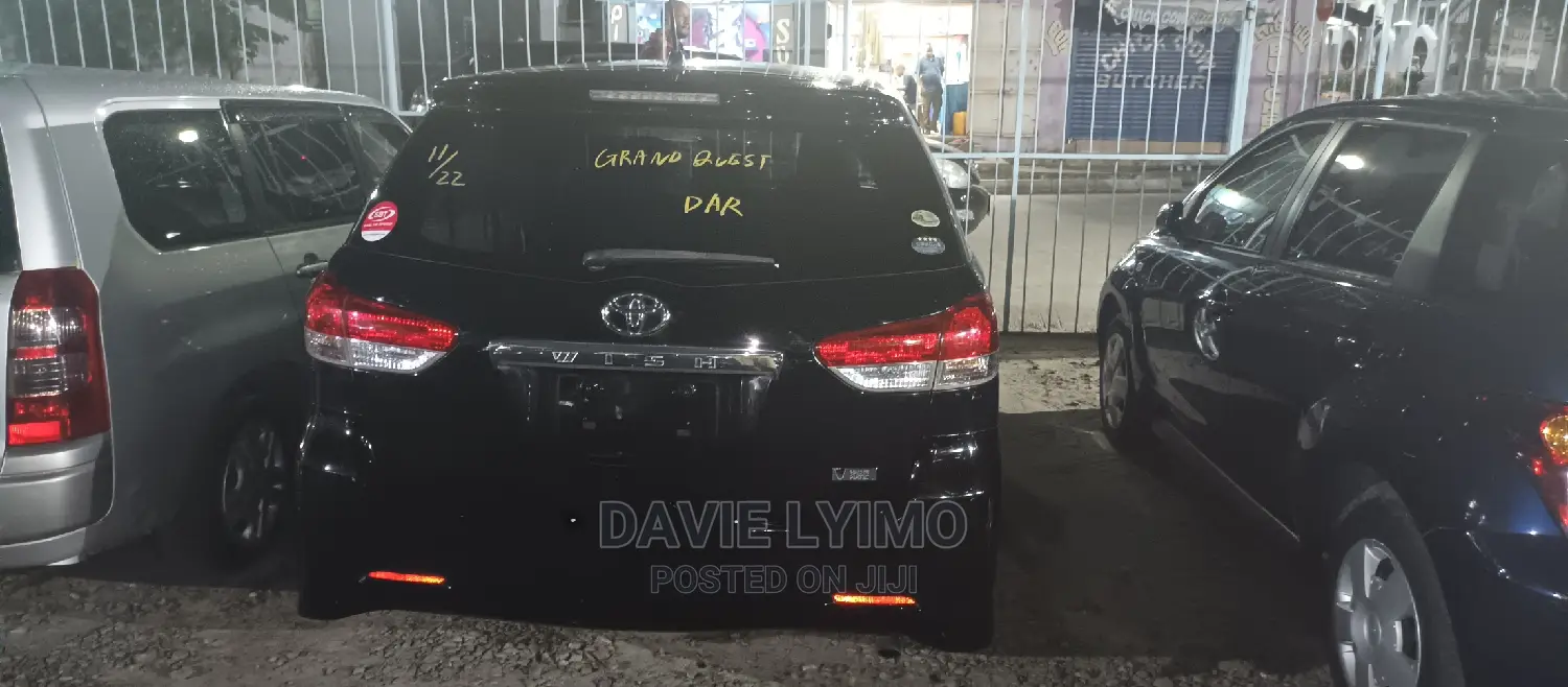 Toyota Wish 2010 Black