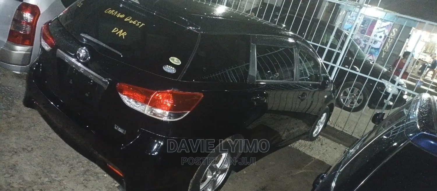 Toyota Wish 2010 Black