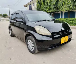 Toyota Passo 2005 Black