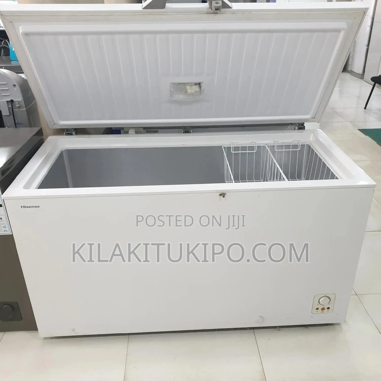 Hisense Chest Freezer 420L