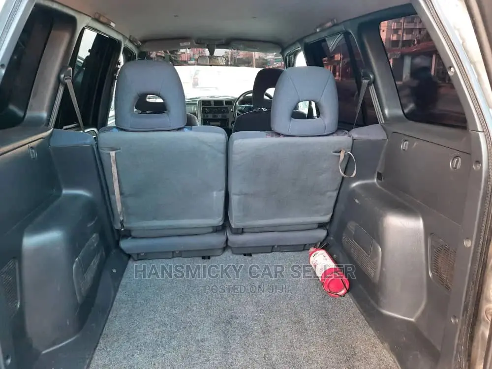 Toyota RAV4 1999 Silver