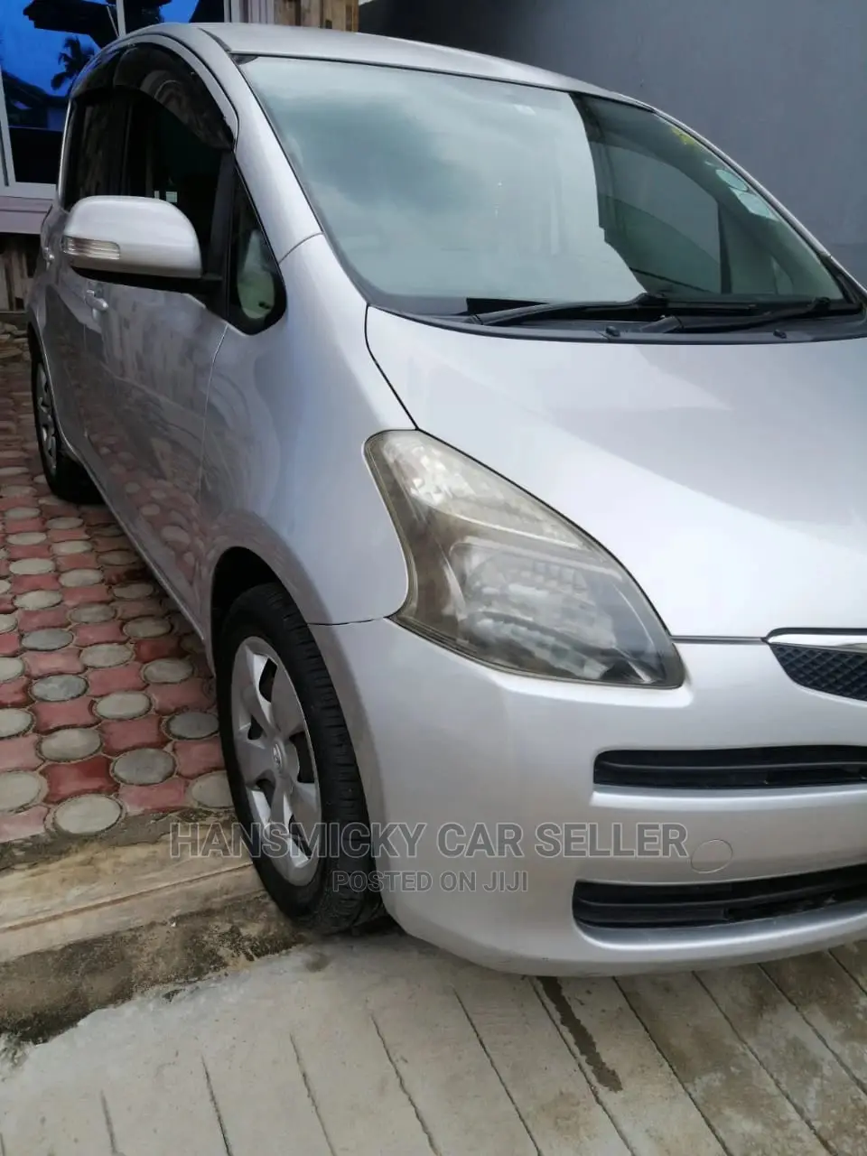 Toyota Ractis 2007 Silver