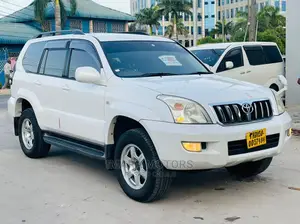 Toyota Land Cruiser Prado 2005 White