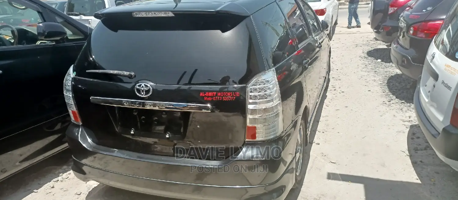 Toyota Wish 2004 Black