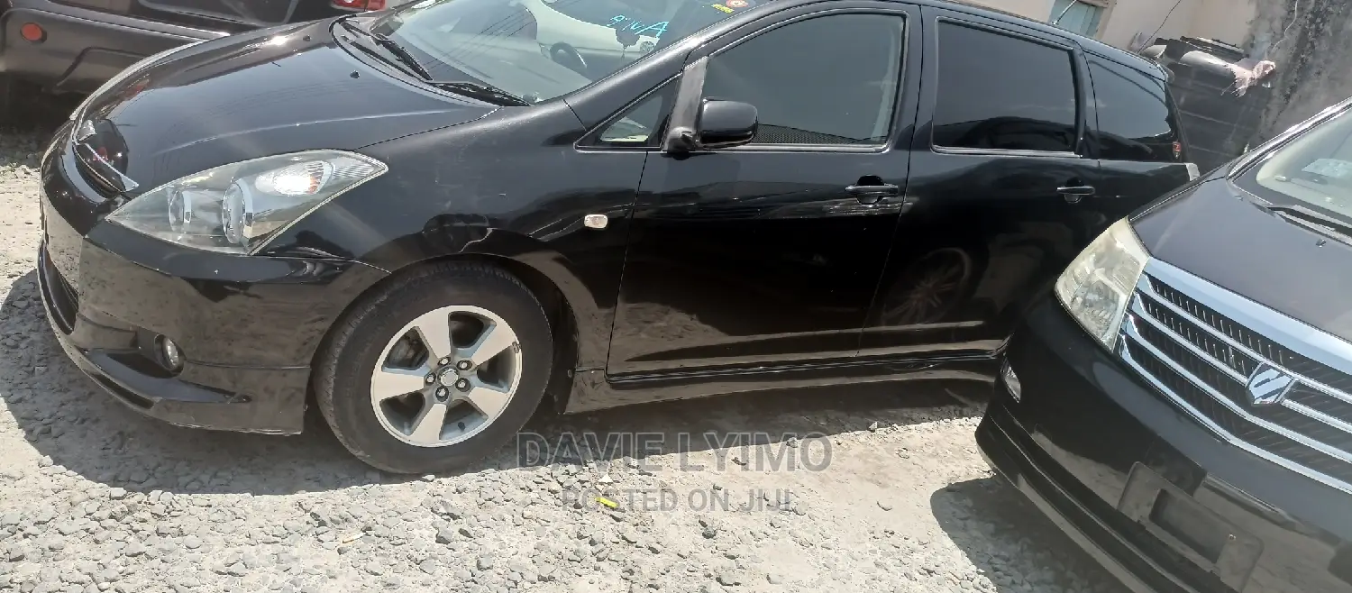 Toyota Wish 2004 Black