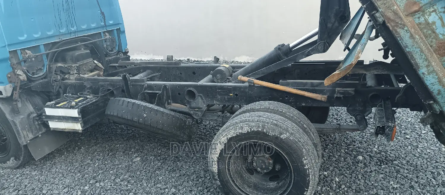 Mitsubishi Canter