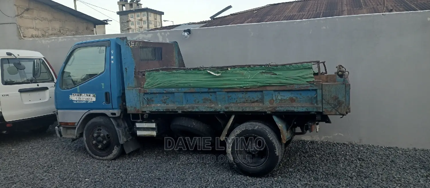 Mitsubishi Canter