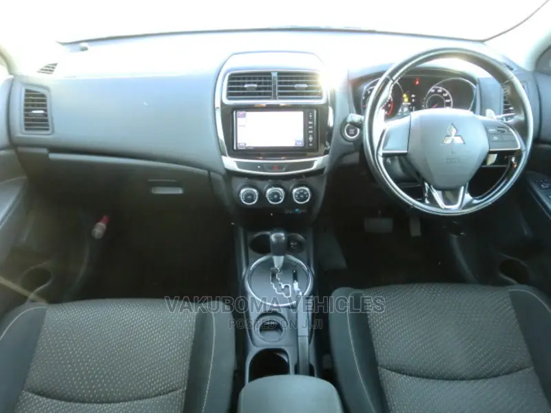 Mitsubishi RVR 2015 White