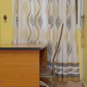 Gorofa La Floor Tano Linauzwa Kwa Bei Ya Offer