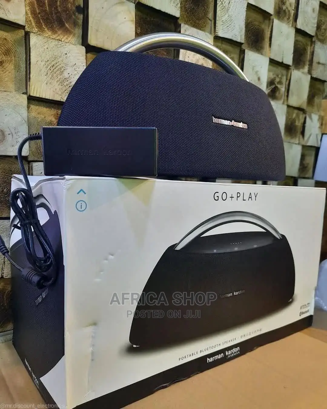 Go + Play Portable Bluetooth Speaker