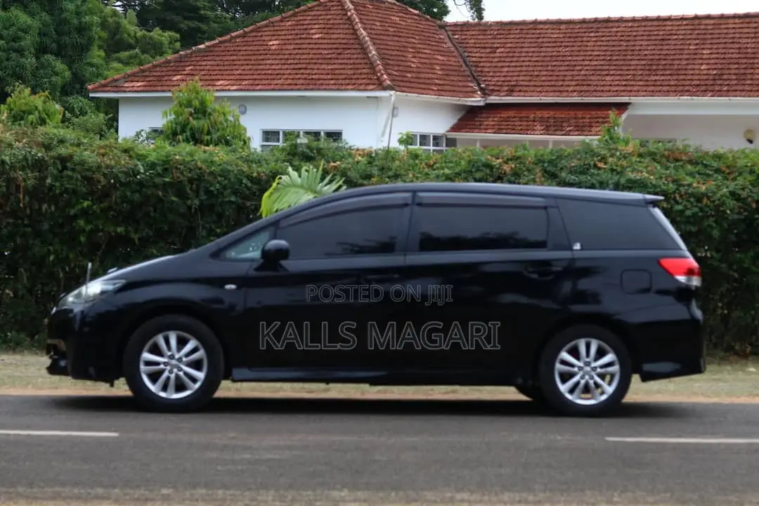 Toyota Wish 2010