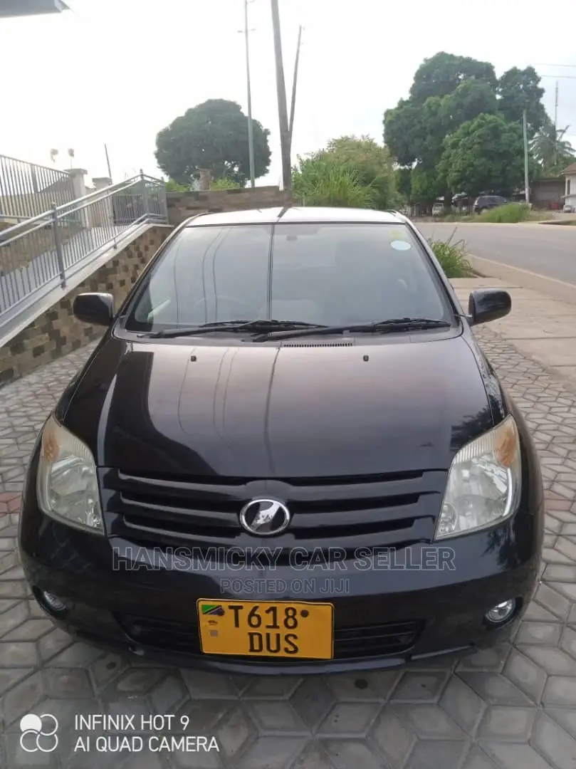 Toyota IST 2006 Black