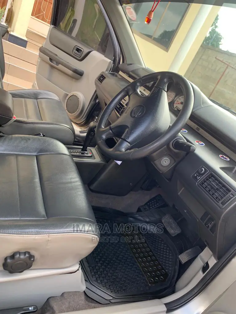 Nissan X-Trail 2004 Silver