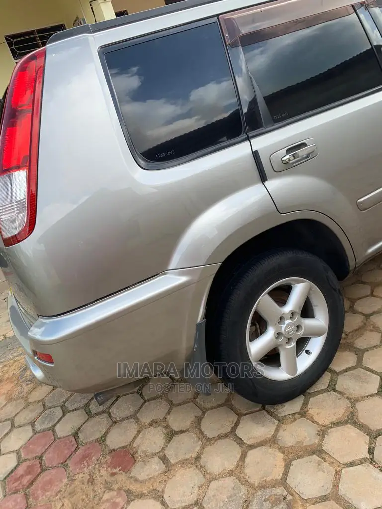 Nissan X-Trail 2004 Silver