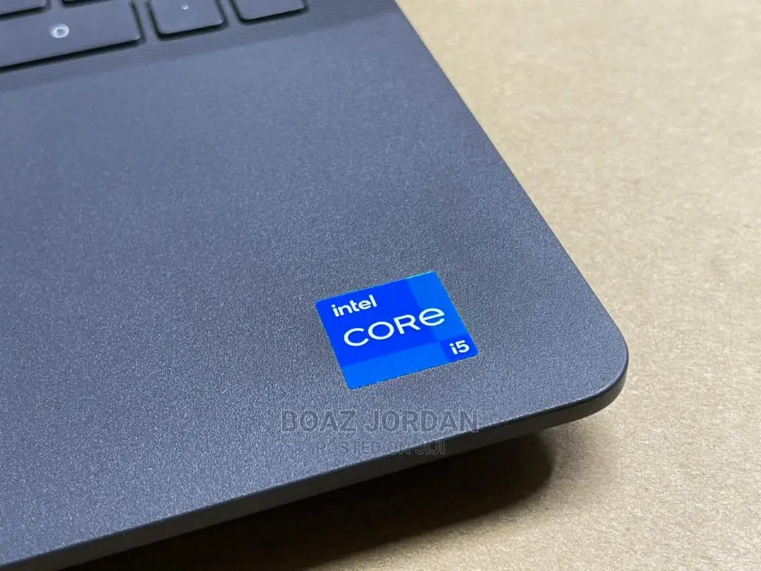 New Laptop Dell Vostro DVCI325 8GB Intel Core I5 HDD 1T
