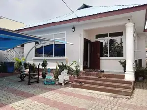 3bdrm House in Safari Mansa, Kinondoni for Sale