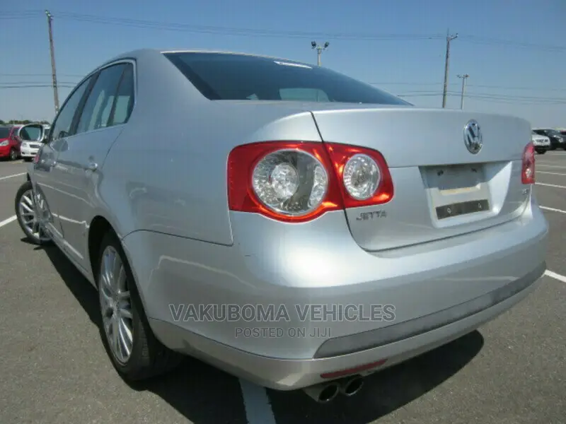 Volkswagen Jetta 2009 Silver